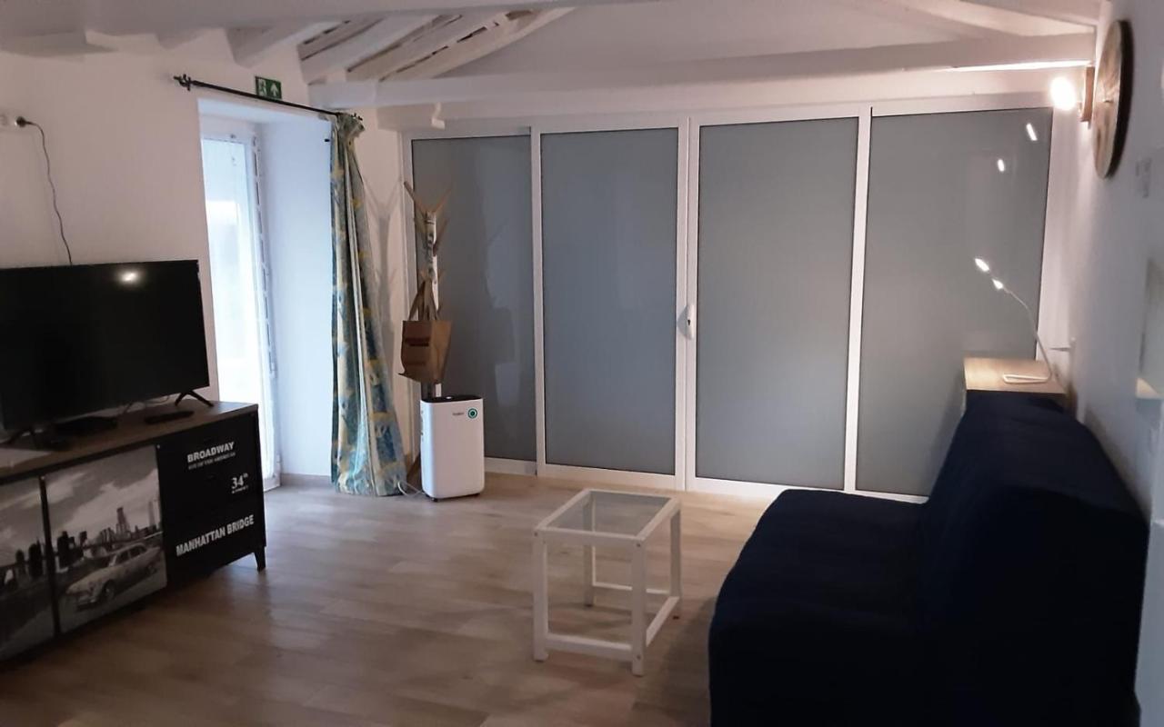 Moradia Terra Cha Sea View 1 To 4 Pers Villa Lomba  Bagian luar foto